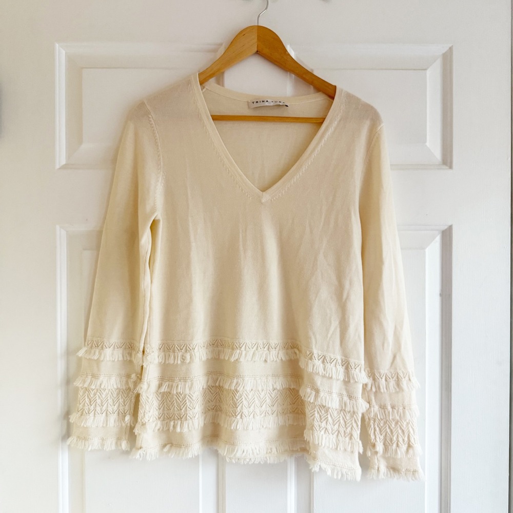 TRINA TURK Cream V Neck Long Sleeve Fringe Sweater Knit Top Size Large